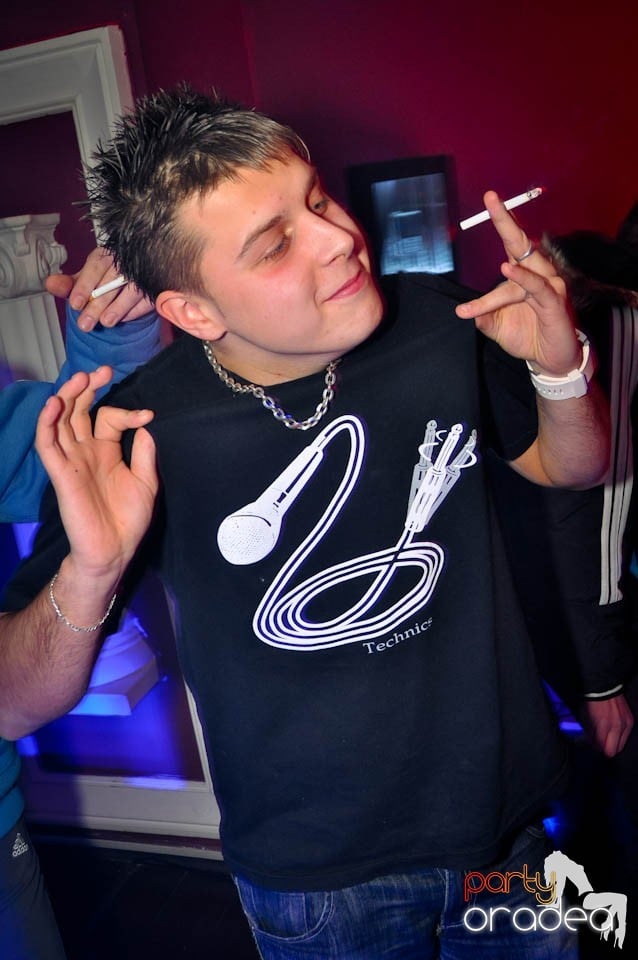 Jägermeister Bomba Party Nr. 1 în Atti's, 