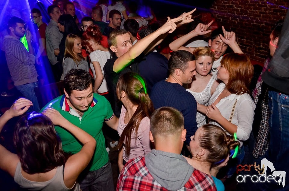 Jägermeister Party în Club Escape,