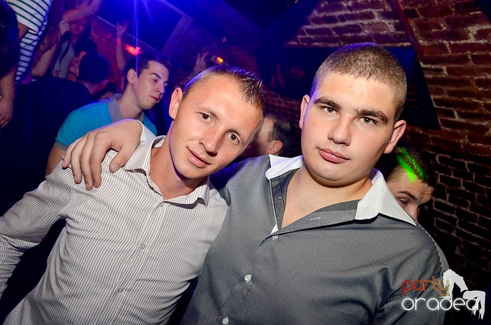 Jägermeister Party în Club Escape,