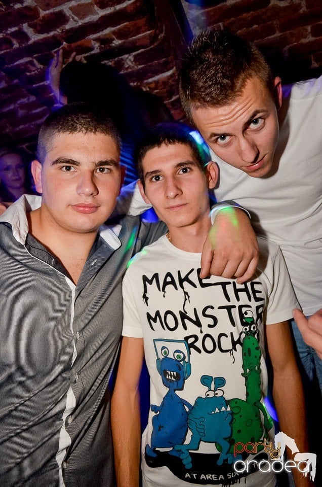 Jägermeister Party în Club Escape,