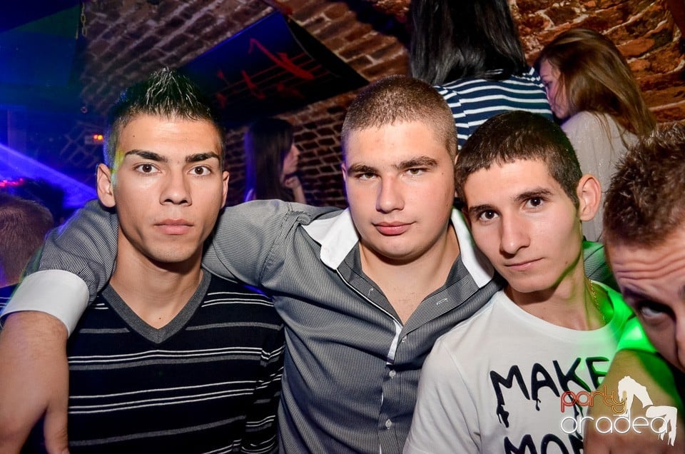 Jägermeister Party în Club Escape,