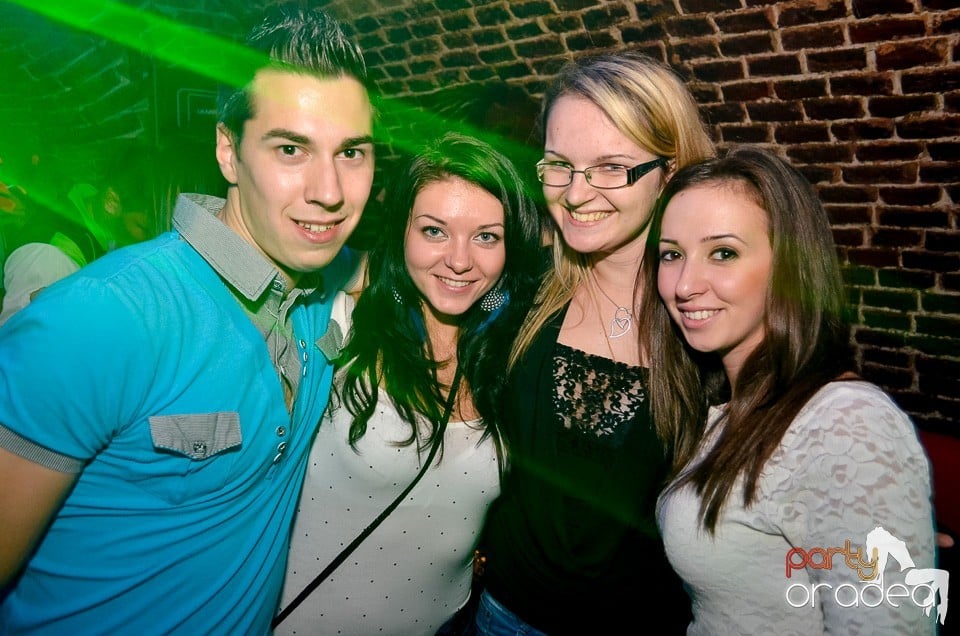 Jägermeister Party în Club Escape,