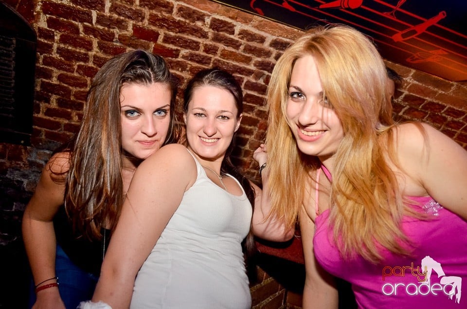 Jägermeister Party în Club Escape,