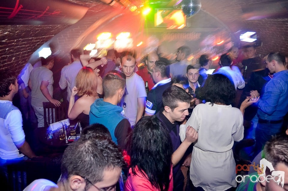 Jägermeister Party în Club Escape,