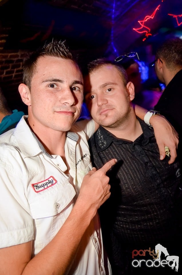 Jägermeister Party în Club Escape,