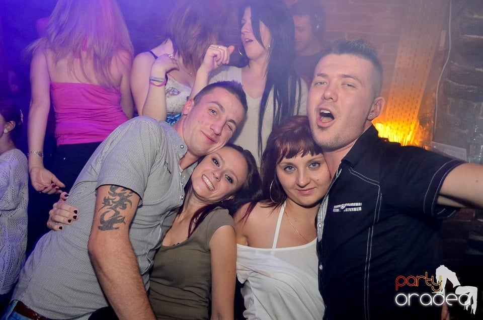 Jägermeister Party în Club Escape,