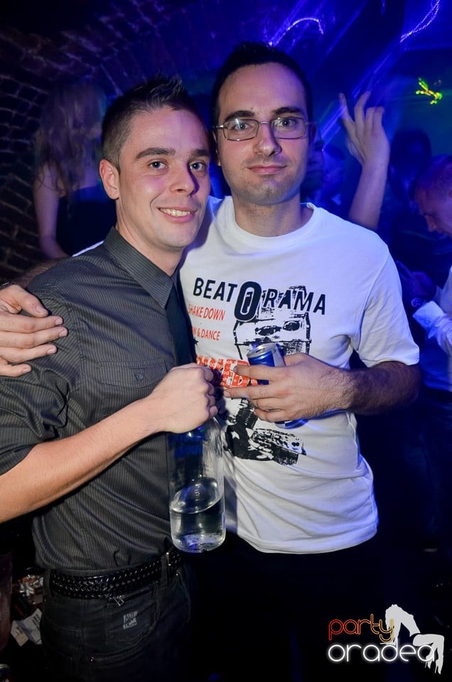Jägermeister Party în Club Escape,