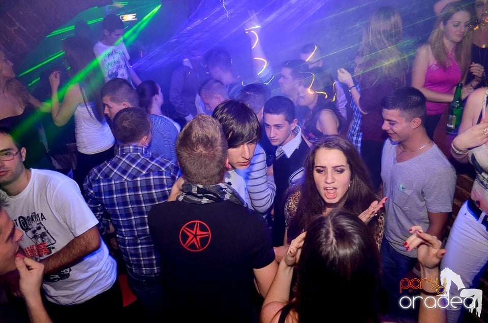Jägermeister Party în Club Escape,