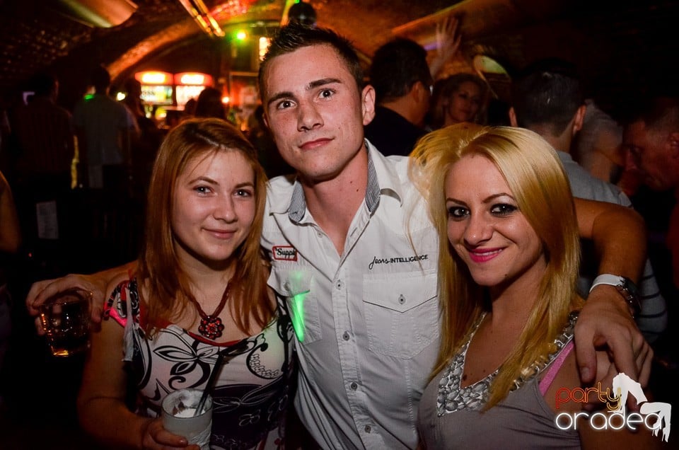 Jägermeister Party în Club Escape,