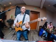 Jessie & Party Band