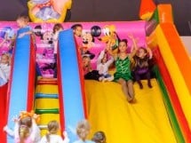 Joc şi voie bună la Oradea Shopping City