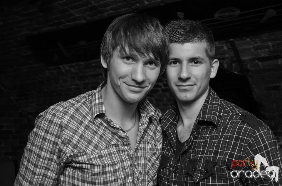 Joi: Beer Night în Club Escape, 