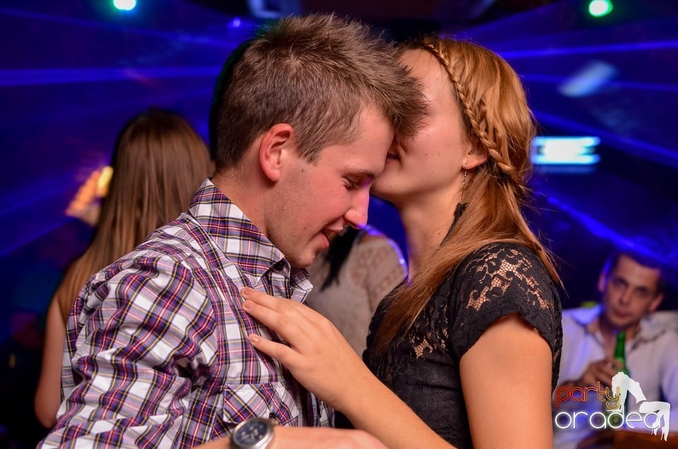 Joi e Beer Night în Escape Club, 