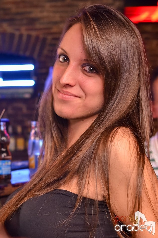 Joi e Beer Night în Escape Club, 