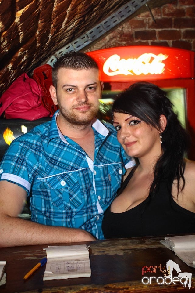 Joi e distracţie în Escape, 