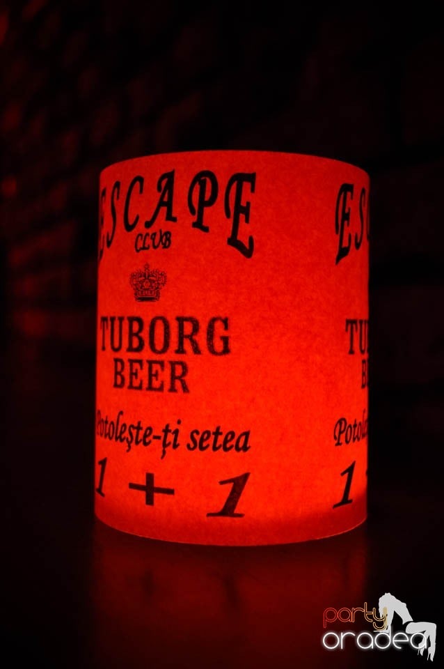 Joi seara e Holsten Party în Escape, 