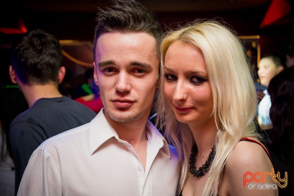 Jolly & Suzy, Royal Party House