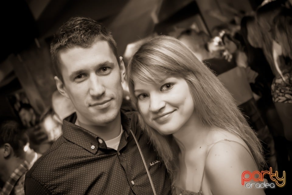 Jolly & Suzy, Royal Party House