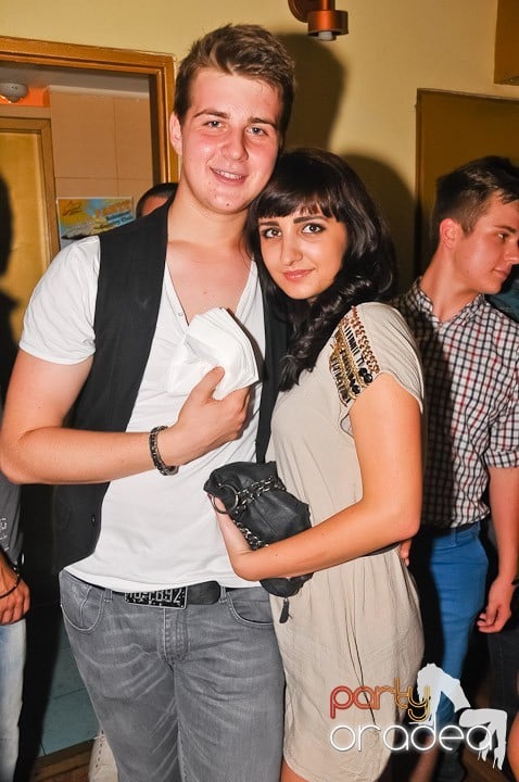 Kamikaze party la Yellow submarine, 