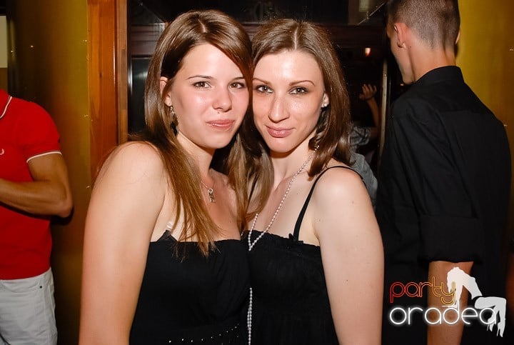 Kamikaze party la Yellow submarine, 