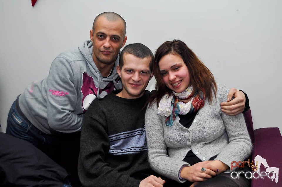 Karaoke în Blondy's Art Café, 