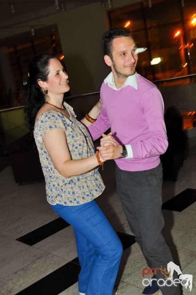 Karaoke în Blondy's Art Café, 