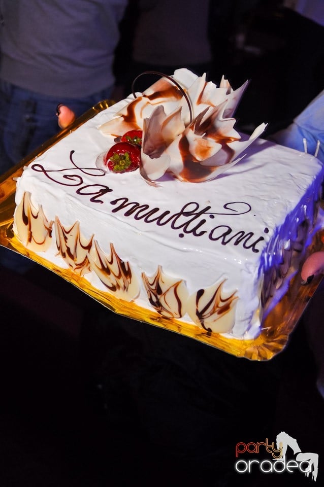 Karaoke în Blondy's Art Café, 