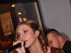 Karaoke în Blondy's Art Café