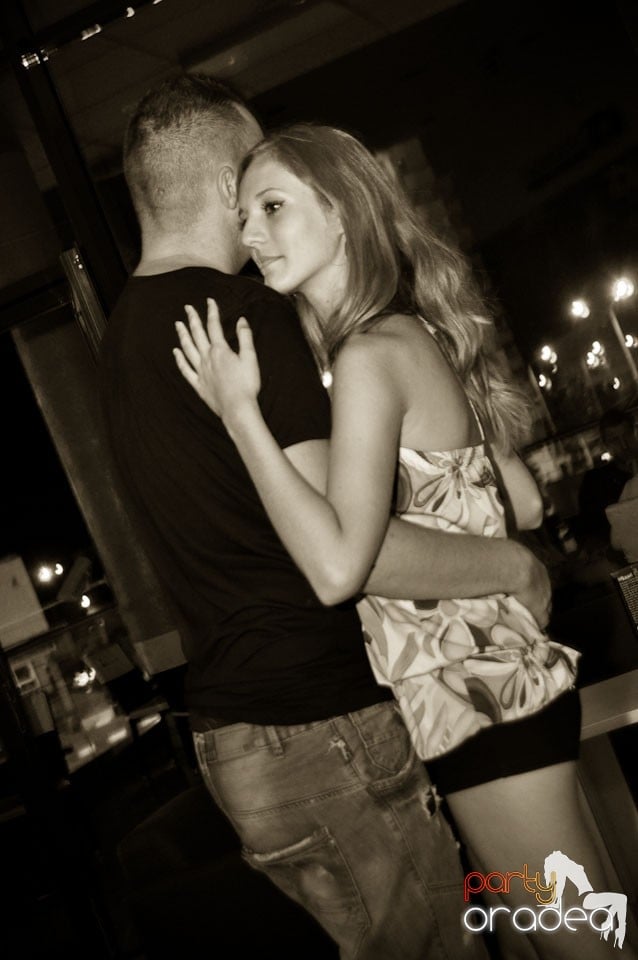 Karaoke în Blondy's, 