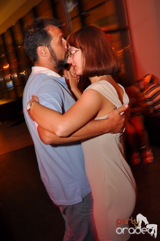 Karaoke în Blondy's, 