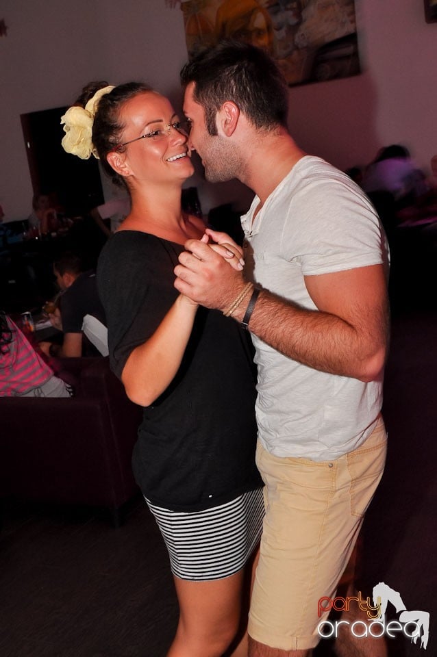 Karaoke în Blondy's, 