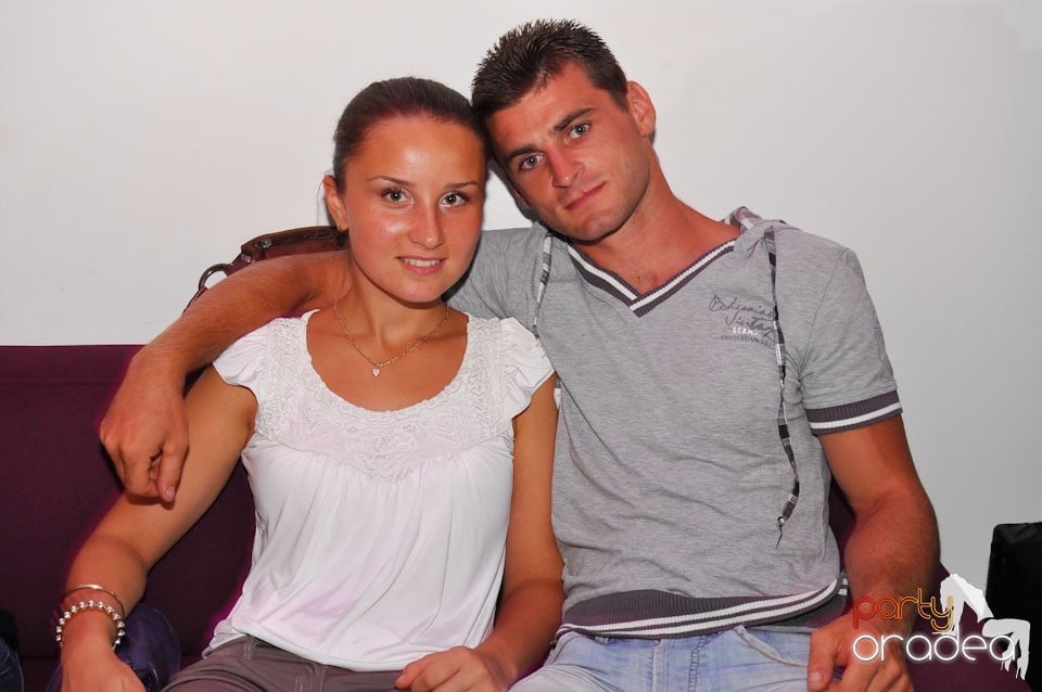 Karaoke în Blondy's, 