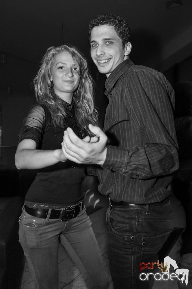 Karaoke în Blondy's, 