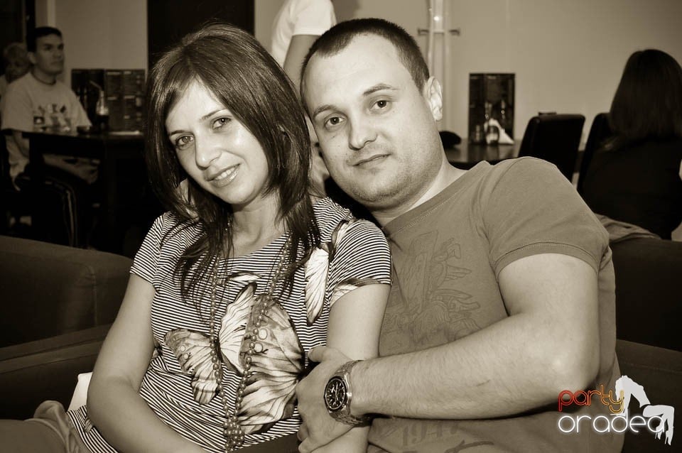 Karaoke în Blondy's, 