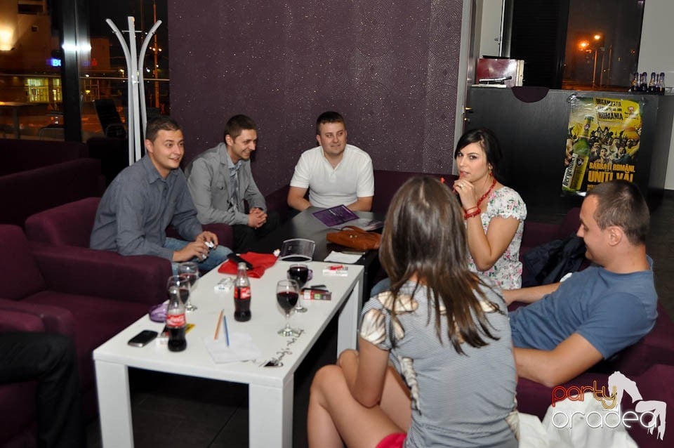 Karaoke în Blondy's, 