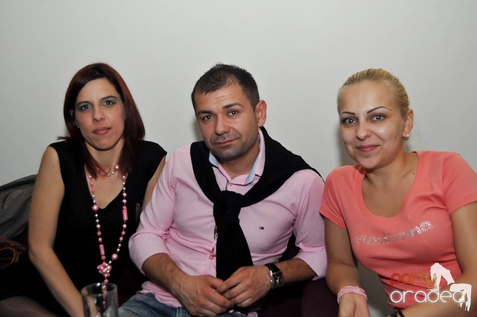 Karaoke în Blondy's, 