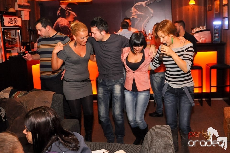 Karaoke în Delice Cafe 2, Delice Cafe 2