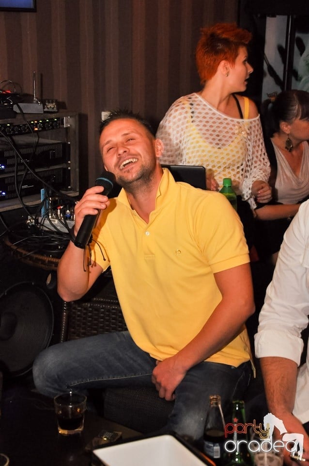 Karaoke în Delice Cafe 2, Delice Cafe 2