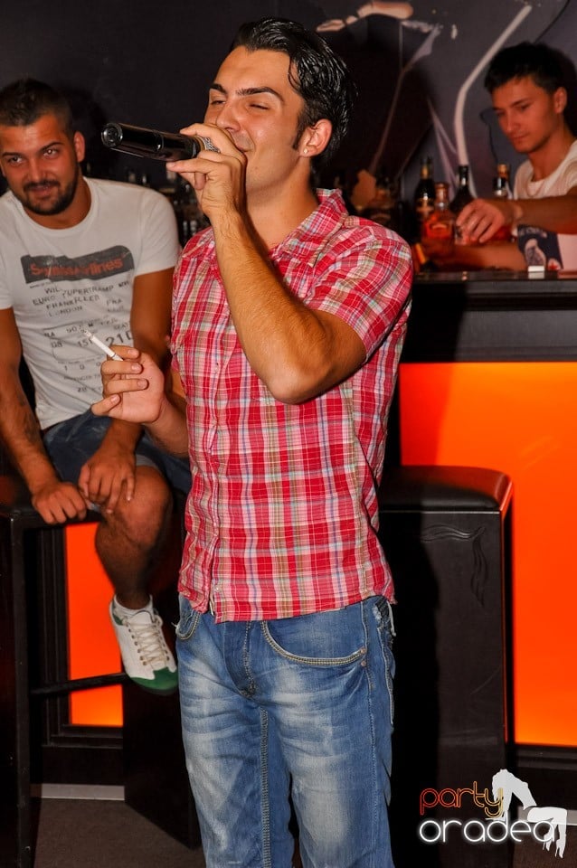 Karaoke în Delice Cafe, Delice Cafe 2