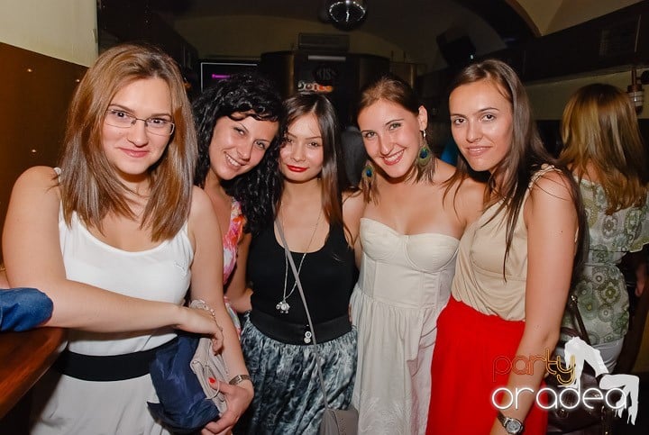 Karaoke în Yellow Submarine, 