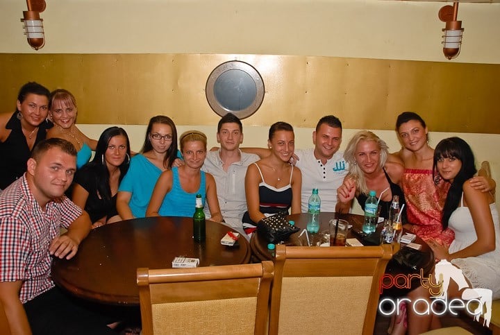 Karaoke în Yellow Submarine, 