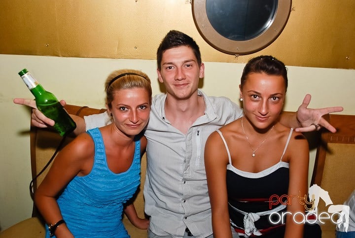 Karaoke în Yellow Submarine, 