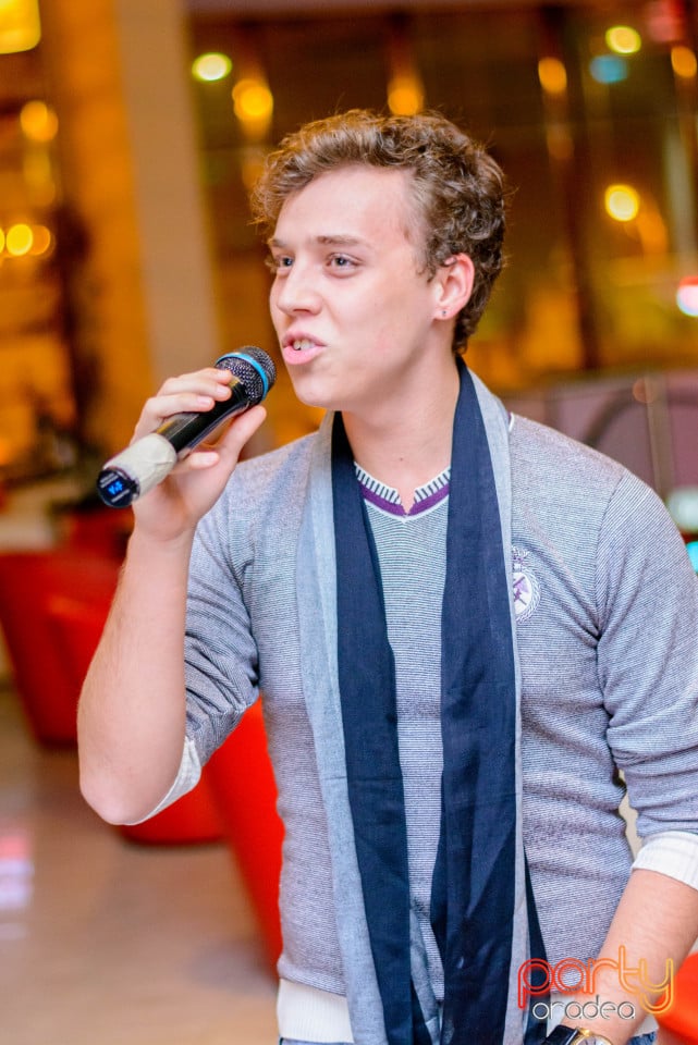 Karaoke Night, 