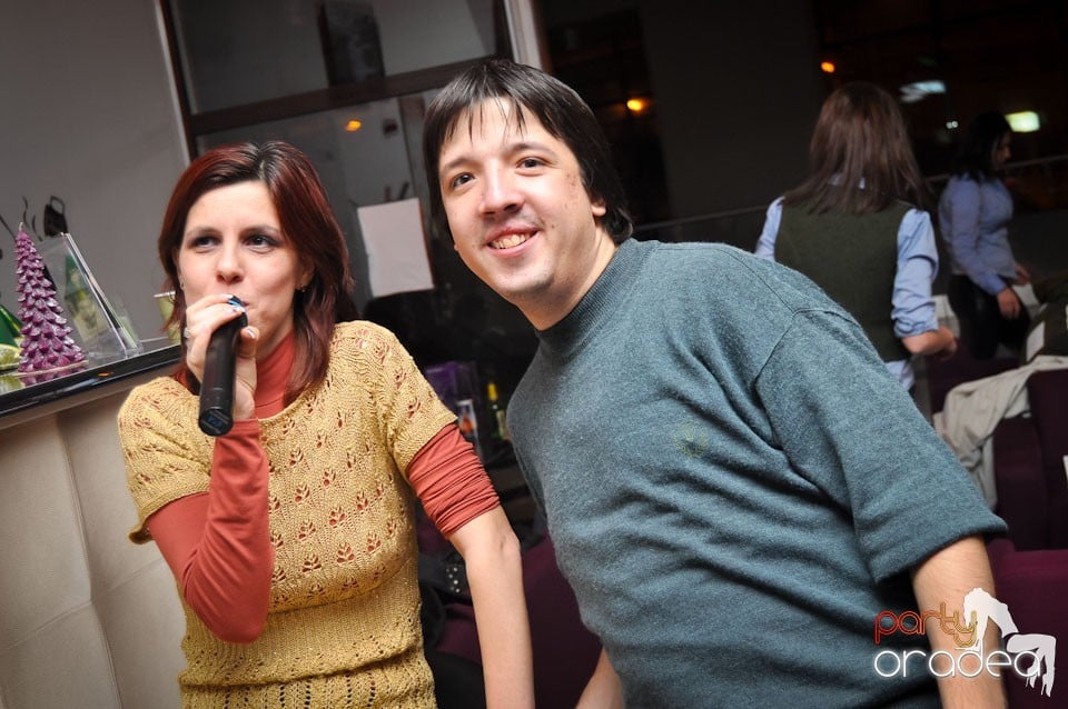 Karaoke Night @ Blondy's Art Café,
