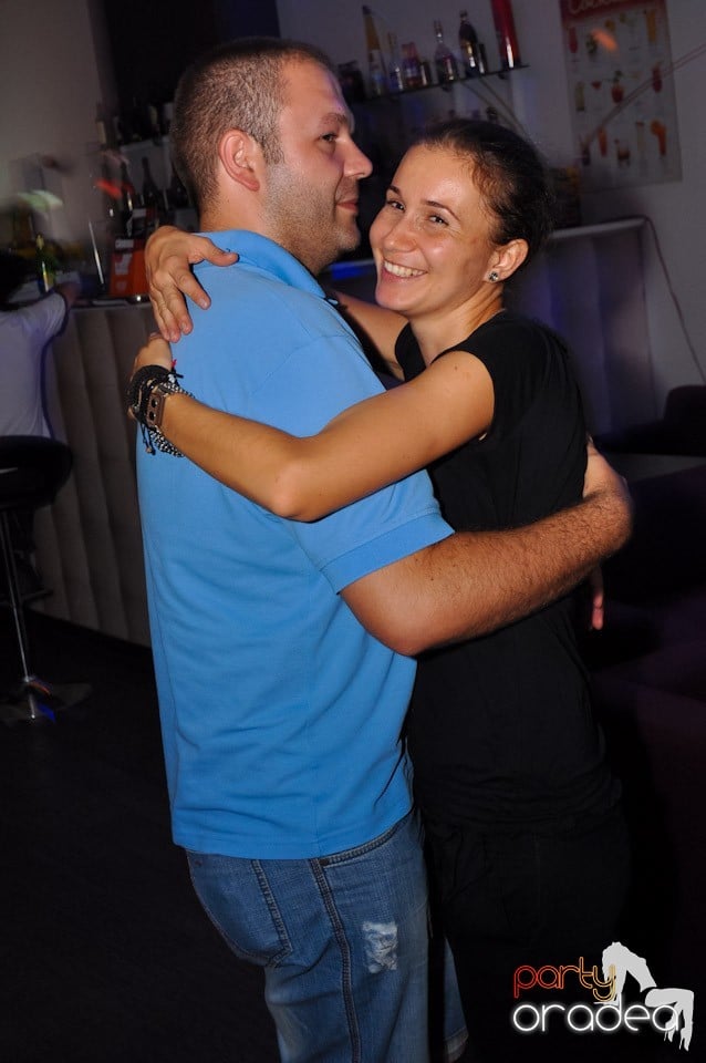 Karaoke Night @ Blondy's Art Café, 