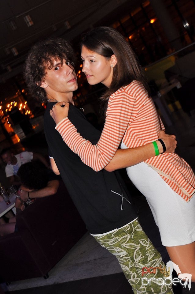 Karaoke Night @ Blondy's, 