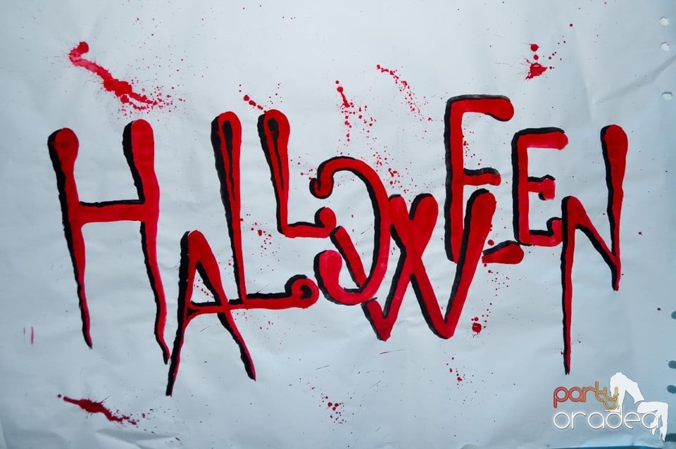 Karaoke Night în Blondy's Art Café, 