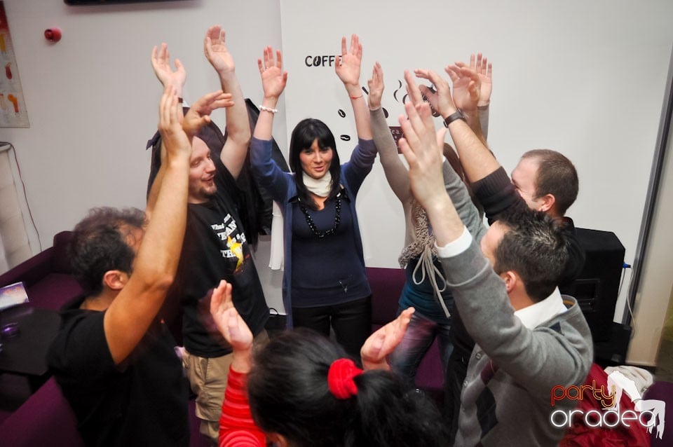 Karaoke Night în Blondy's Art Café, 