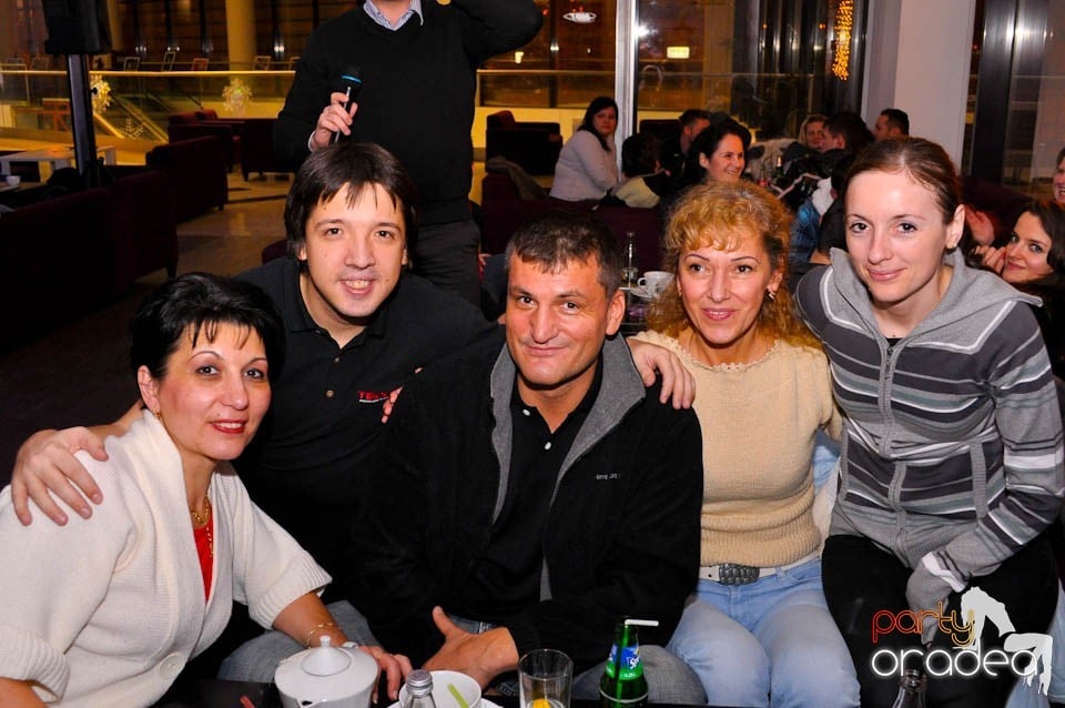 Karaoke Night în Blondy's Art Cafe,