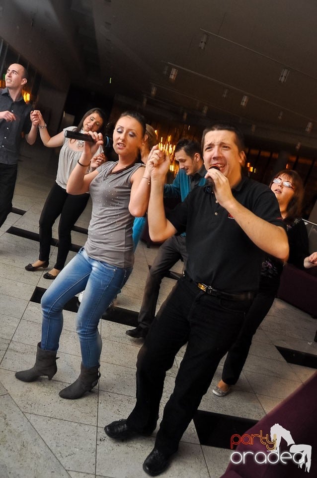 Karaoke-night în Blondy's Art Café, 